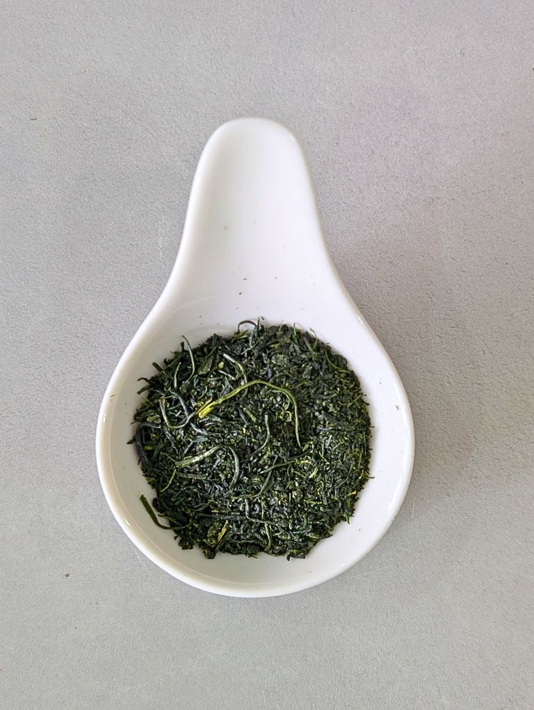 Kamairicha “Yabukita, Kanaya-midori” from Miyazaki - image 1